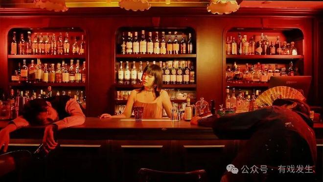 围读科幻 X 悬疑 X 女性血色圣诞夜开元棋牌胡同深处的秘密酒馆 沉浸式剧本(图2)